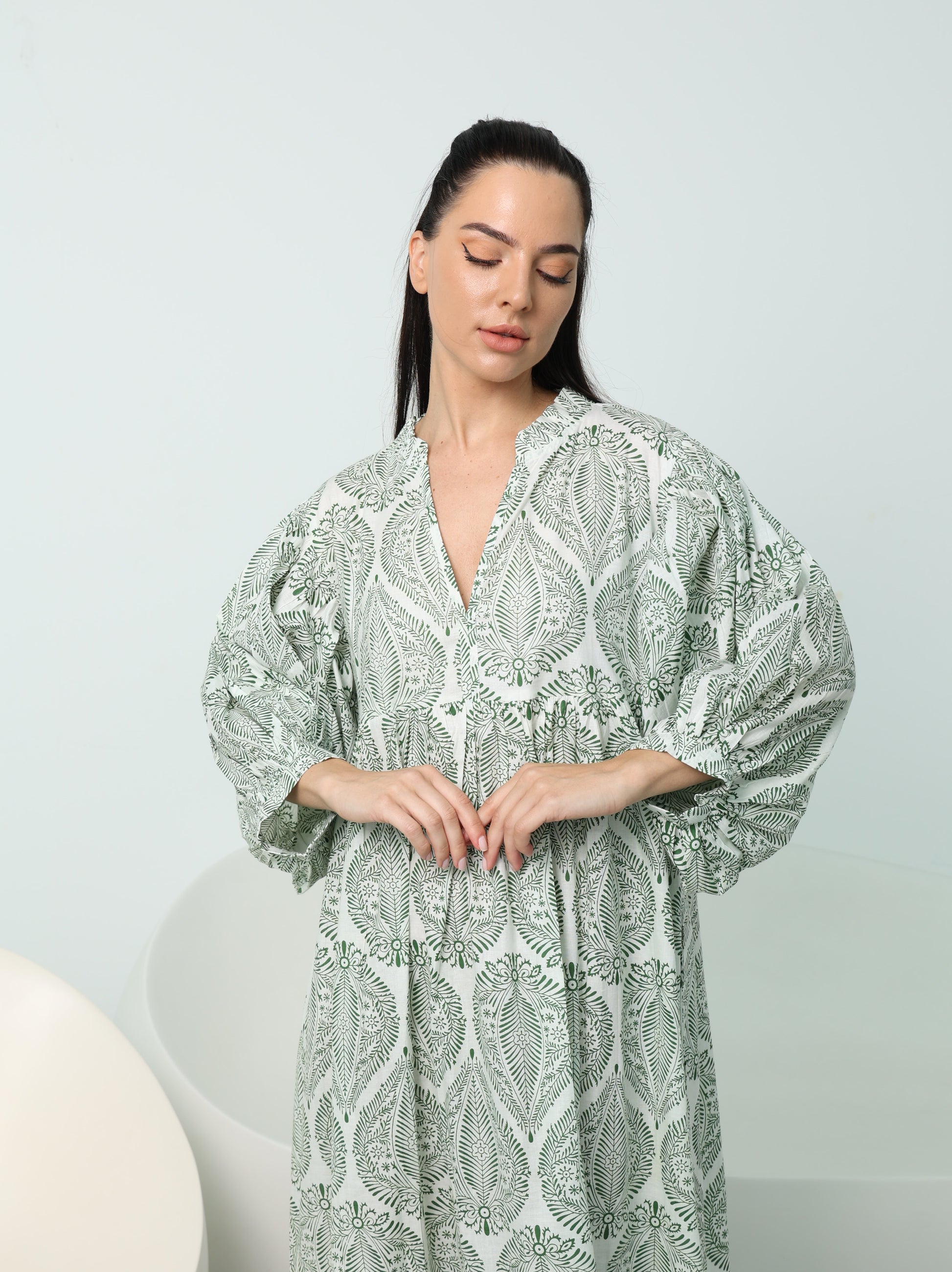 V Neck Puffed Sleeves Dress